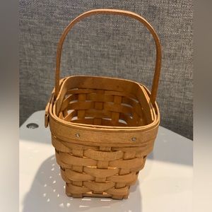 Longaberger basket, small, includes liner & protector, good condition!